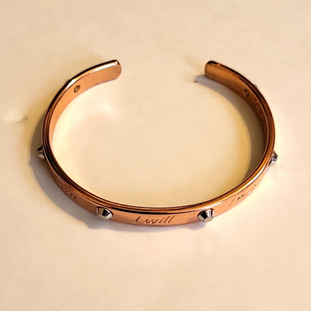 Mary Kay rosegold bracelet